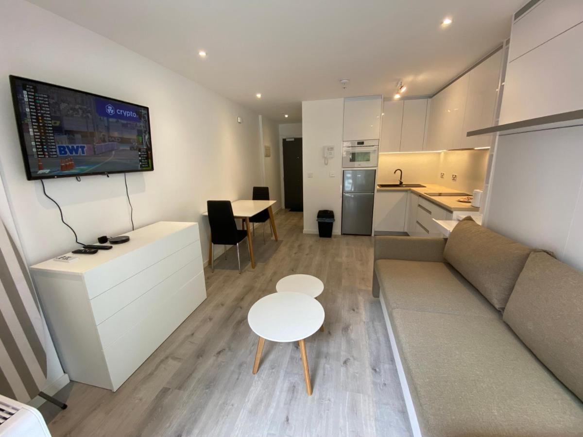 Modern Studio Apartment At The Hub Gibraltar Extérieur photo